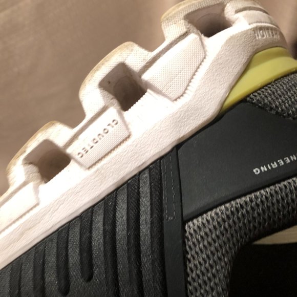 On running cloudswift men charcoal gray and yellow running shoes, 12 - Picture 14 of 16